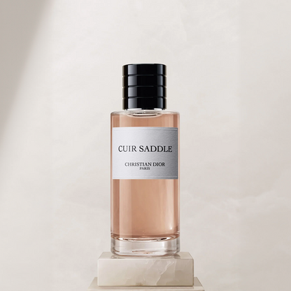 Cuir Saddle